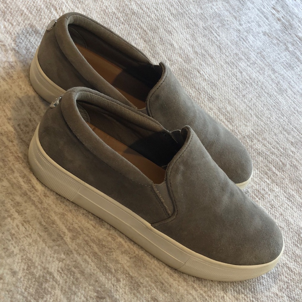 Steve Madden Gills Grey Suede Sneakers Size 7